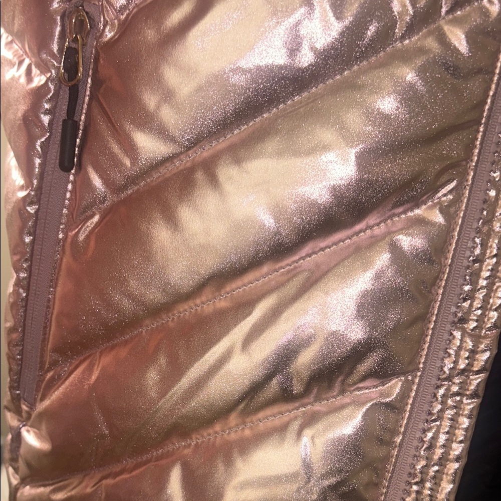 Metallic Pink Puffer Jacket - Picture 4 of 11